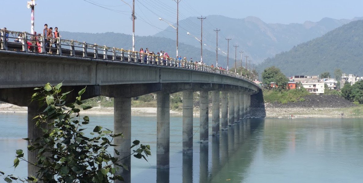 नारायणी पुलबाट हामफालेर युवक बेपत्ता