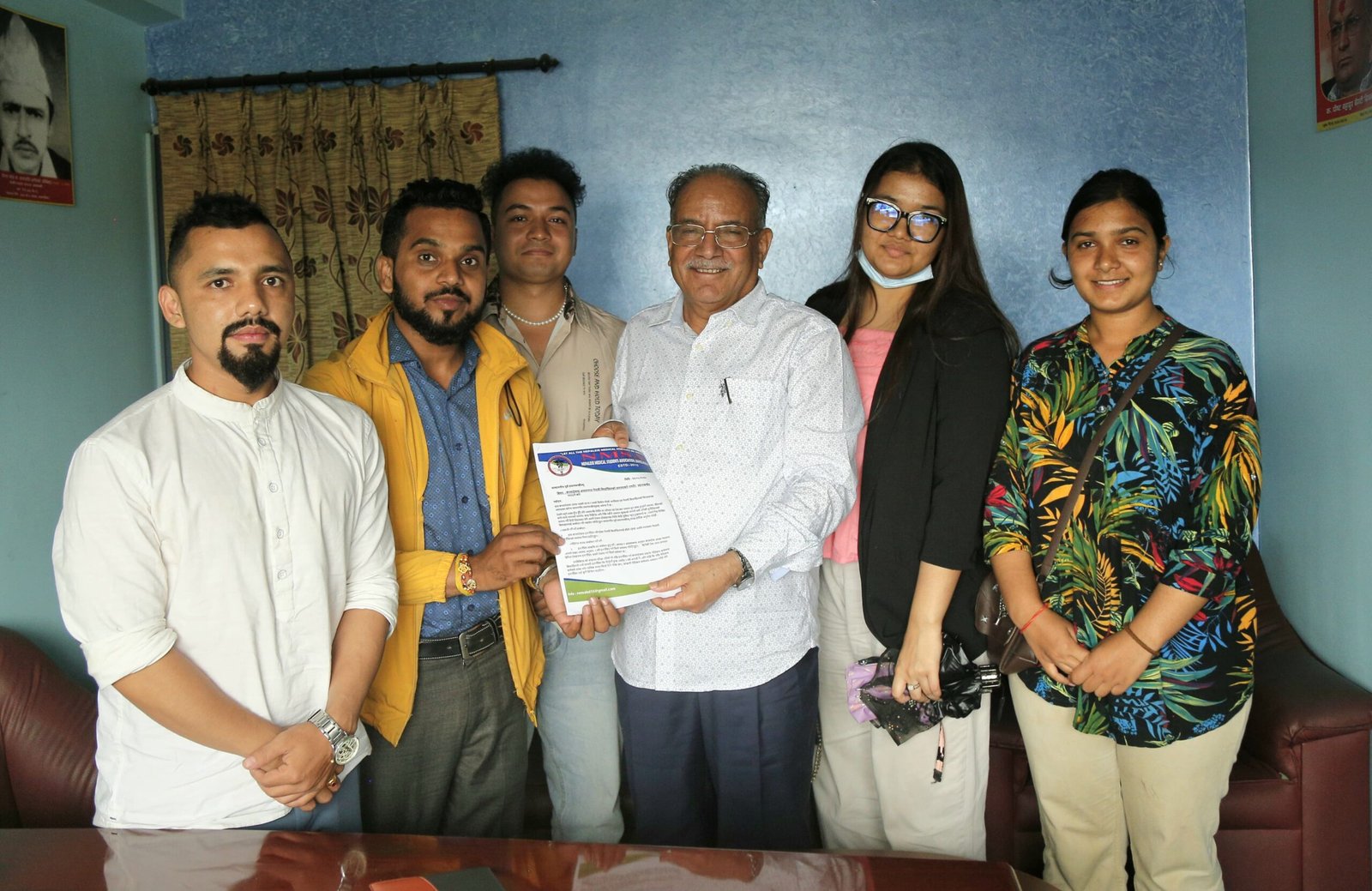 बंगलादेशबाट फर्केका विद्यार्थीलाई देशभित्रै इन्टर्नको व्यवस्था मिलाउन पहल गर्छु-प्रचण्ड