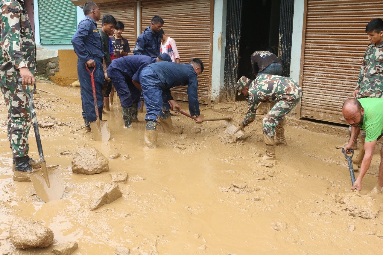 बाढी, पहिरो लगायतका विपद्‍मा परी हालसम्म १५० जनाको मृत्यु