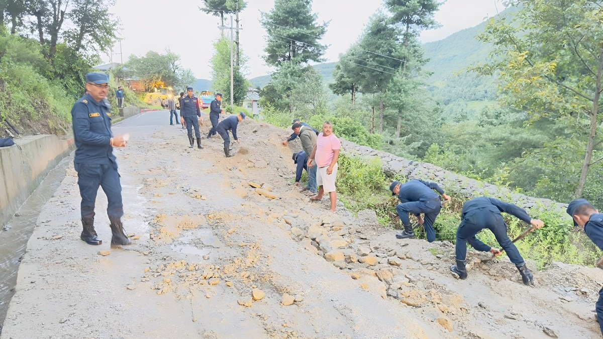 बाढी, पहिरो लगायतका विपद्‍मा परी हालसम्म १५३ जनाको मृत्यु