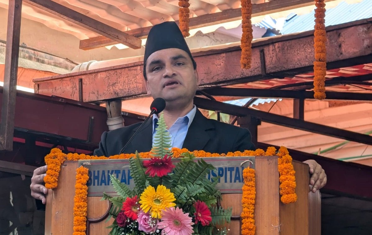 स्वास्थ्य बीमाको दायरा पाँच लाख पुर्‍याउन सरकारसँग माग