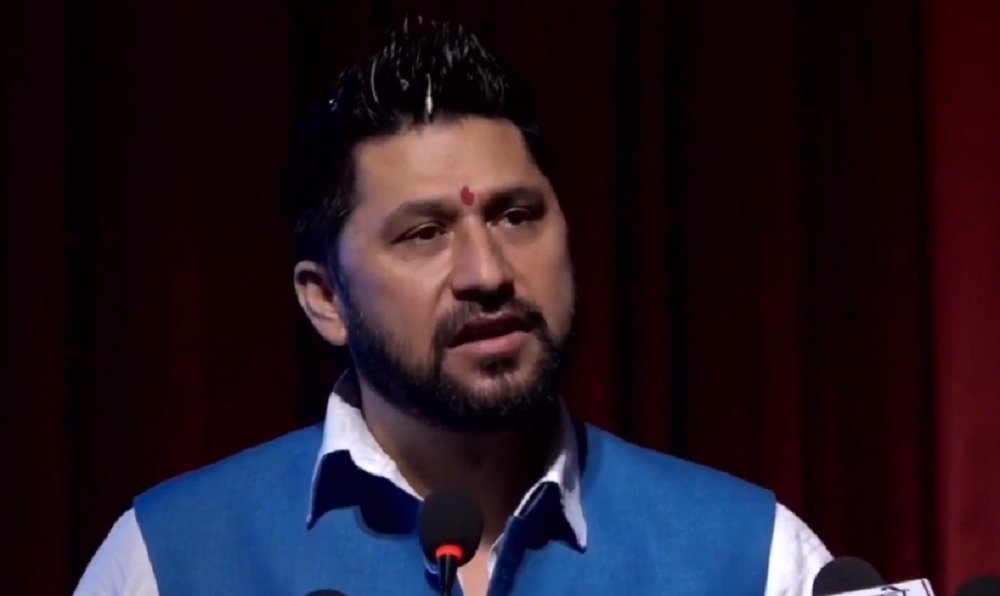 रास्वपा सकियो भन्नेहरूलाई लामिछानेको जवाफ, सकिएको होइन अरूलाई सिद्धाउँछ