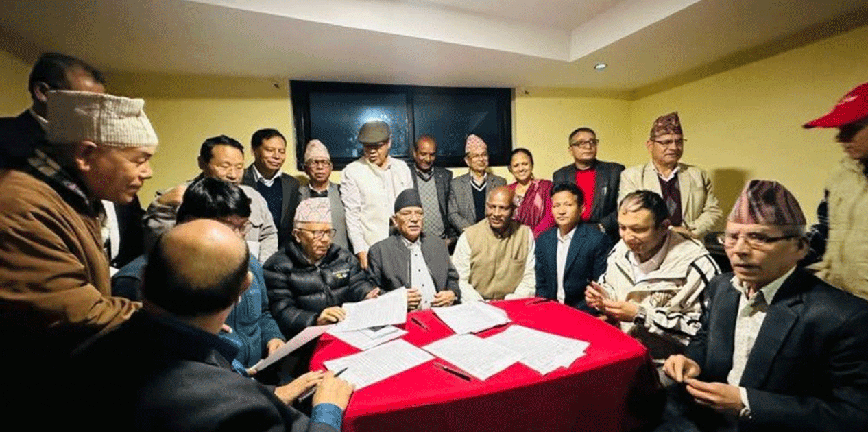 माओवादी-समाजवादीसहित आठ दलद्वारा एकताको सहमति पत्रमा हस्ताक्षर
