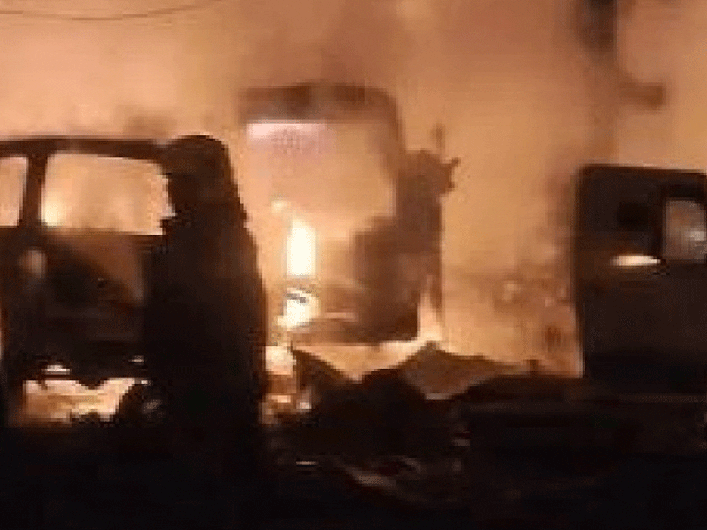 भारतको काश्मिरमा प्रहरी चौकीभित्र विस्फोट : नौ जनाको मृत्यु, ३१ घाइते