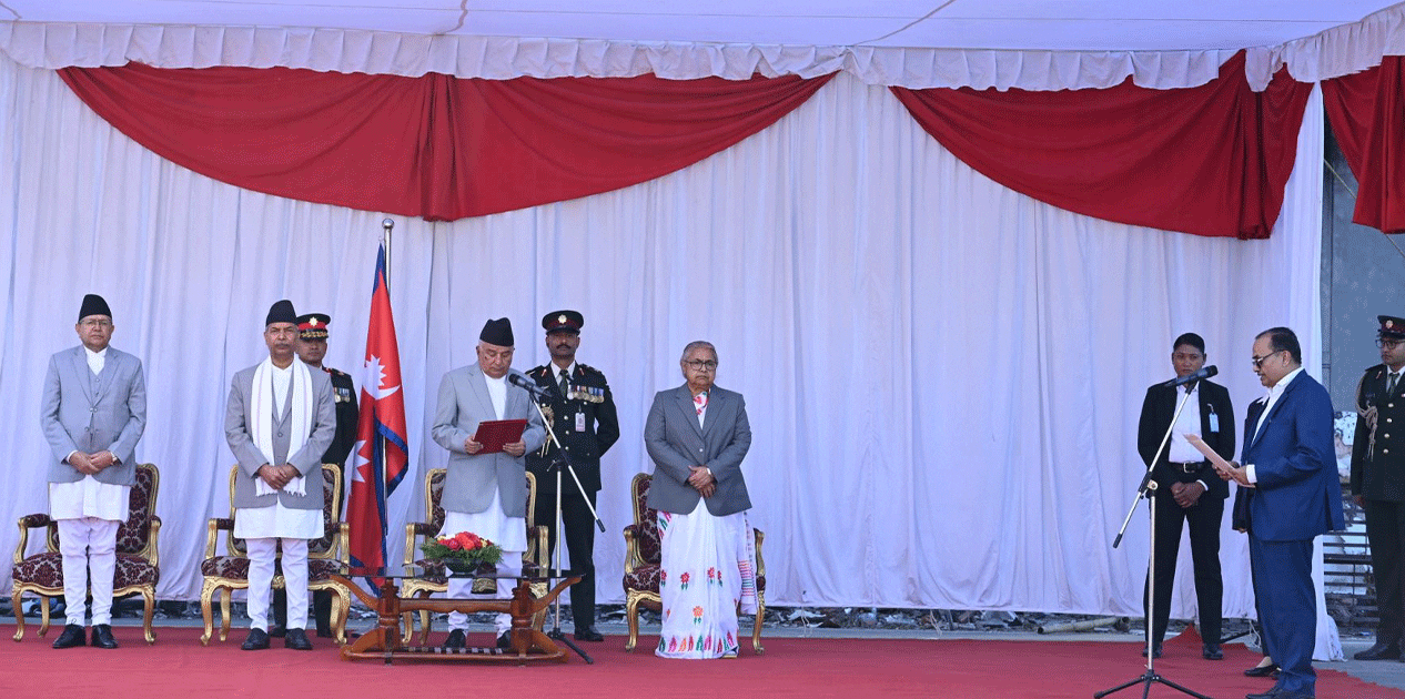 नवनियुक्त मधेस प्रदेश प्रमुख कर्णले लिए शपथ