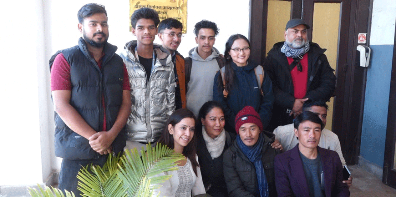 विदेशमा पनि मतदानको व्यवस्था मिलाउन प्रमुख आयुक्तलाई अनुरोध