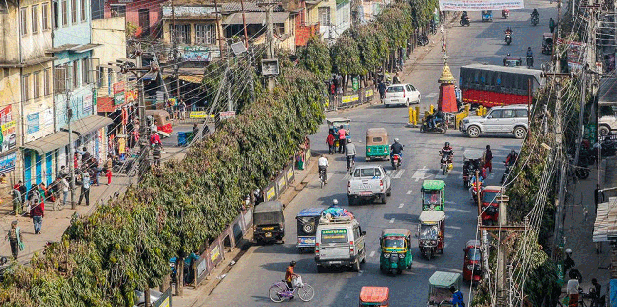 हेटौँडा सडक विस्तार कार्य तत्कालका लागि स्थगित