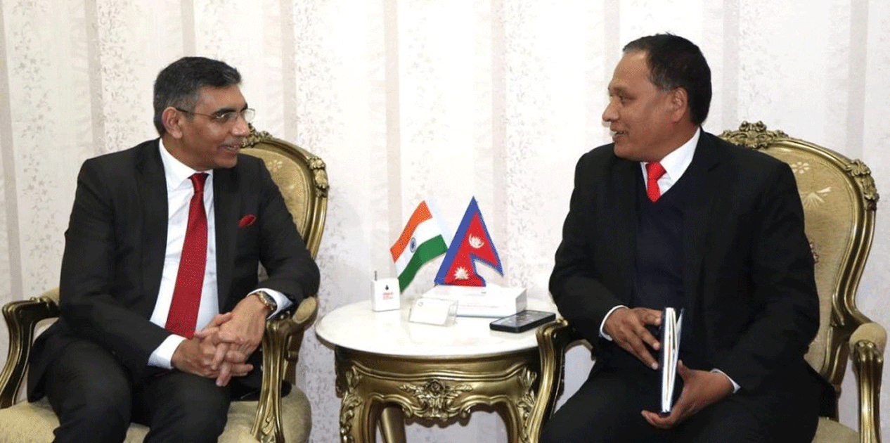 मन्त्री घिसिङ र भारतीय विदेश मन्त्रालयका अतिरिक्त सचिव महावरबीच भेटवार्ता