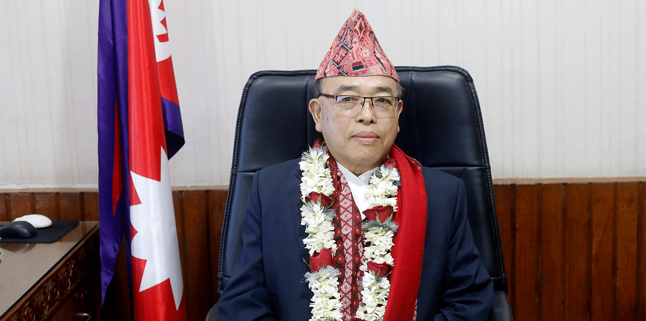 भूमि मन्त्री इङ्नामद्वारा पदभार ग्रहण, आफूखुसी जग्गा वितरण गर्ने काम अब नदोहोरिने प्रतिबद्धता