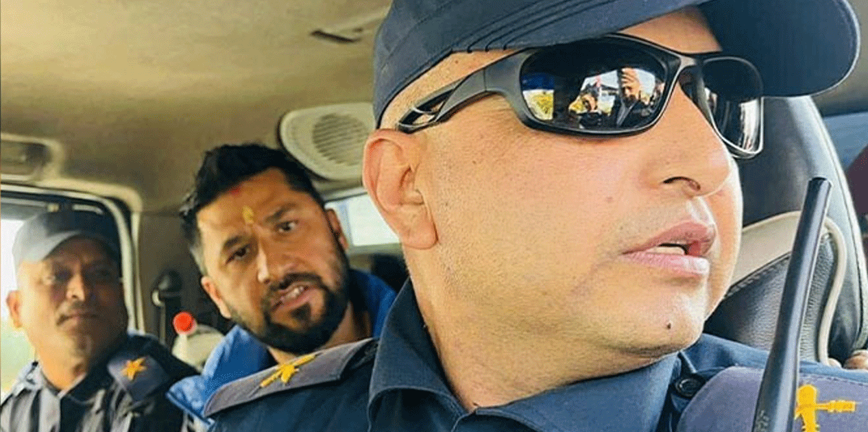 काठमाडौँ आइपुगे रवि लामिछाने