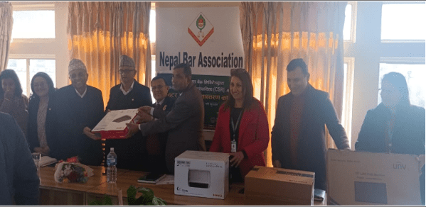 नेपाल वार एशोसिएसनलाई कृषि विकास बैंकको कम्प्युटर सामाग्री हस्तान्तरण
