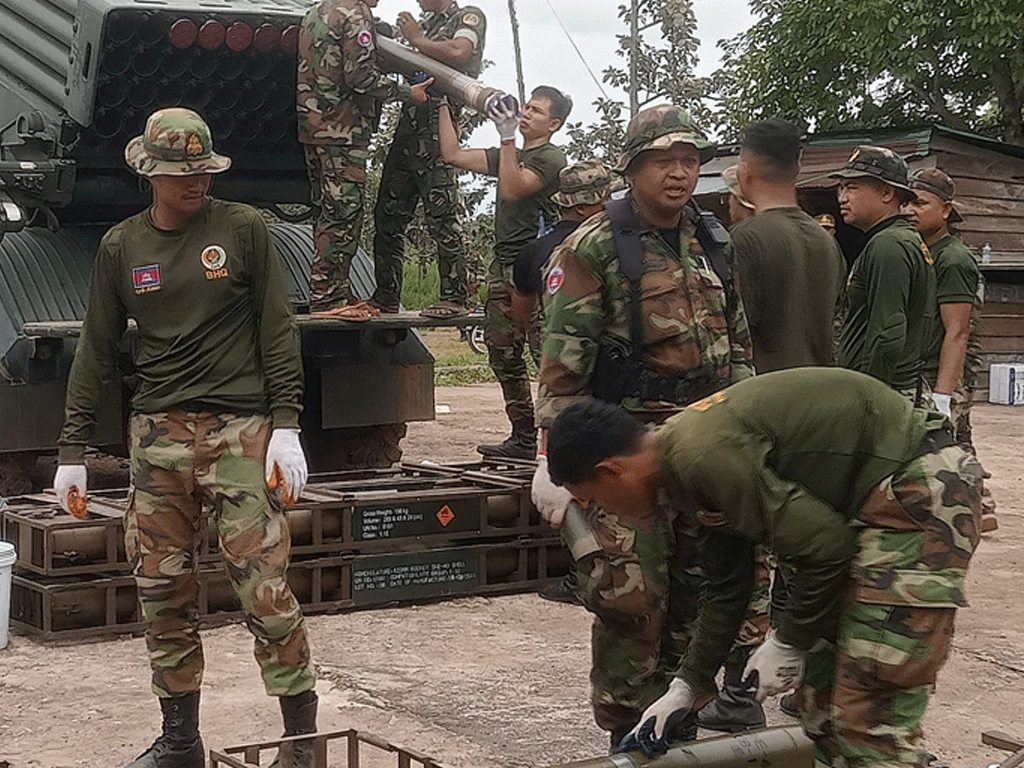 थाइल्याण्ड-कम्बोडिया सीमा विवाद: हवाई आक्रमण जारी