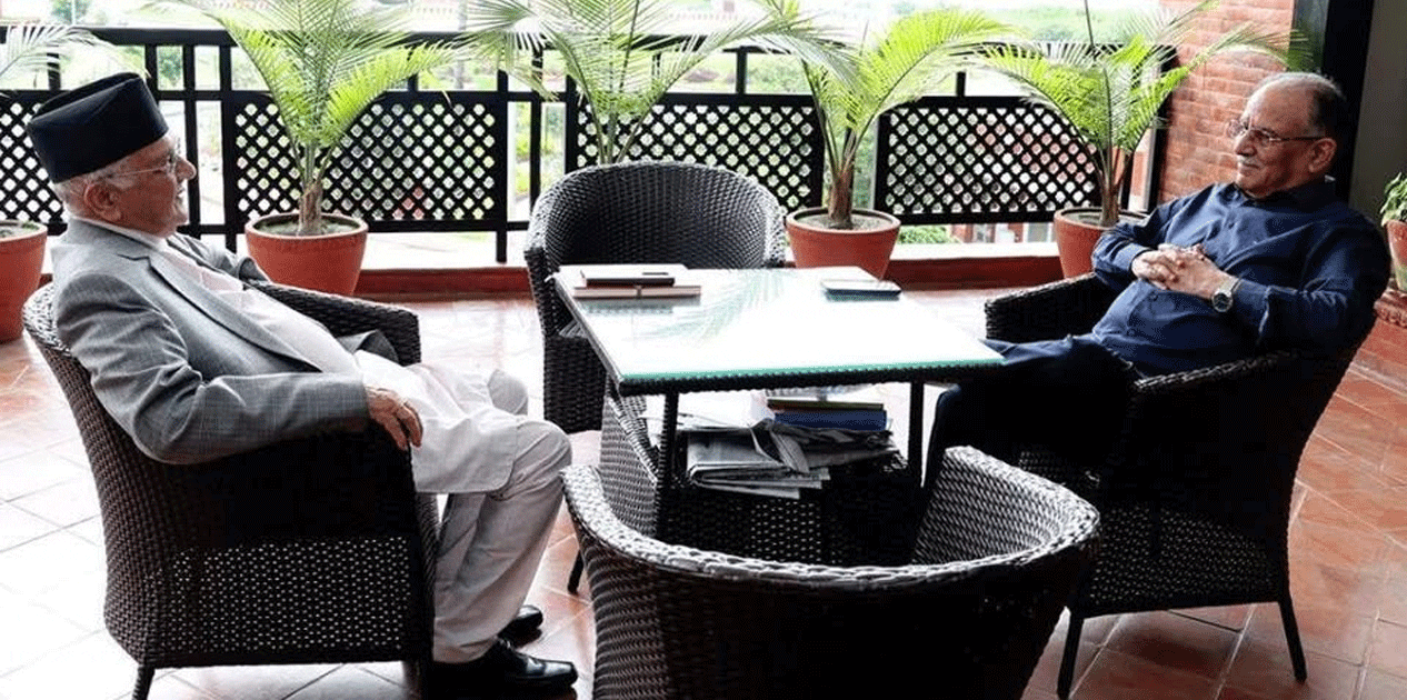 ओली र ‘प्रचण्ड’बीच भेटवार्ता, के भयो छलफल ?