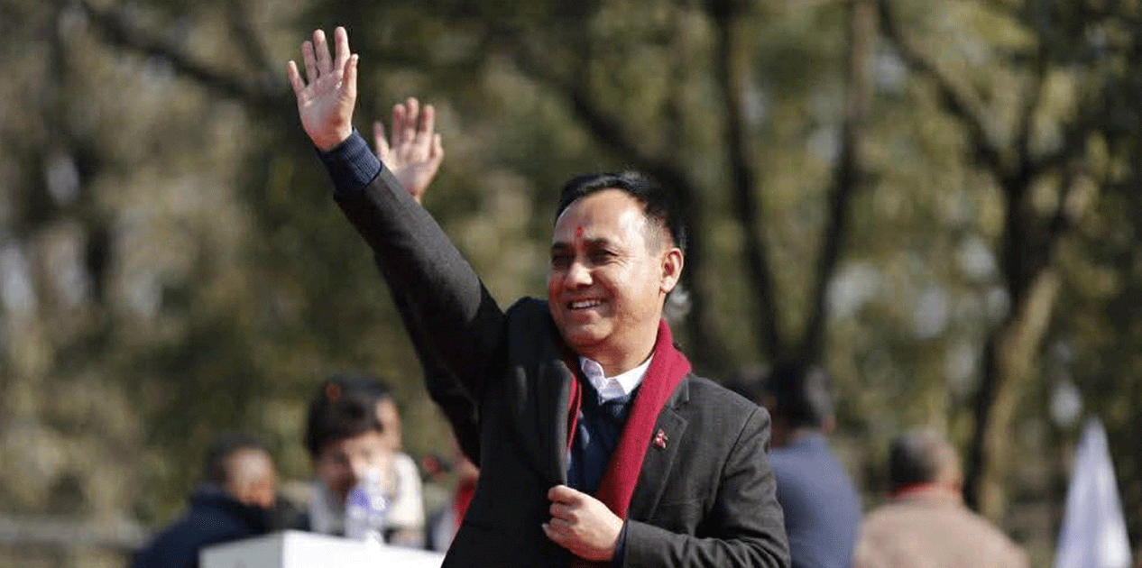 ‘वैधानिक रूपमा नयाँ नेतृत्व चयन गरेर निर्वाचन आयोग जान्छौँ’ : विश्वप्रकाश शर्मा