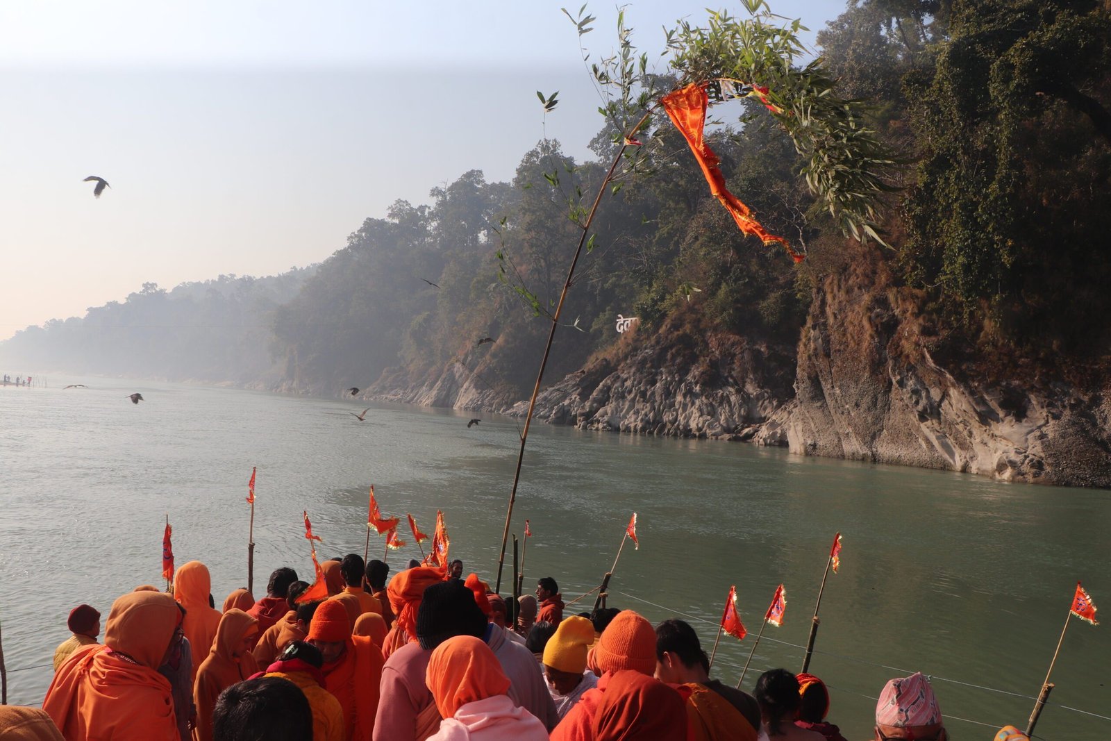 बाँसको लिङ्गो ठड्याएर माघेसङ्क्रान्ति मेला सुरु