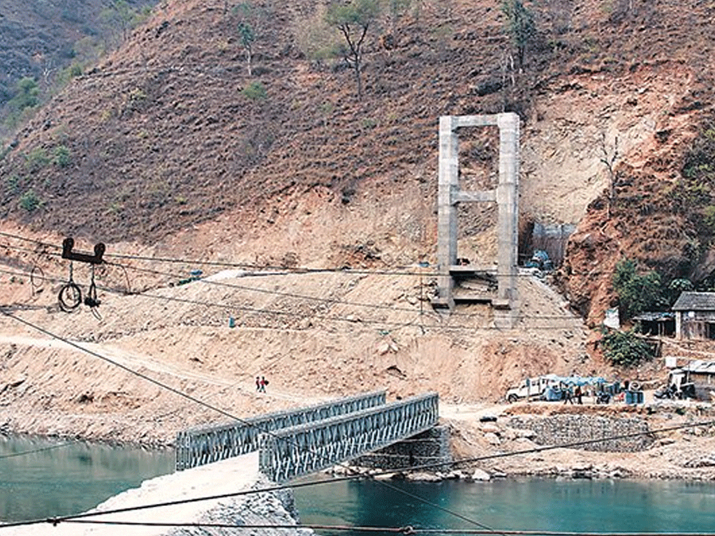 सुनकोशीमा बेलिब्रिज जडान गरिँदै